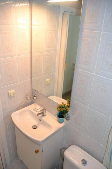Cozy And Well Connected Apartment Sevilla Kültér fotó